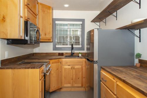 Coachman Cabin