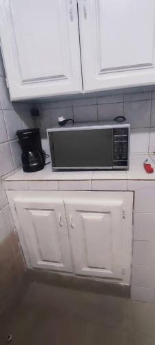 One-Bedroom Apartment image 2