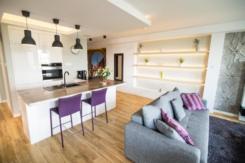 Staywin Riverfront Lofts