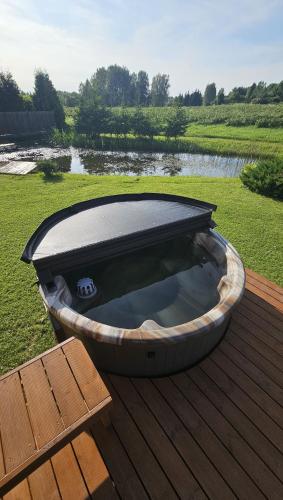 Jacuzzi, Ziedu pirts in Auciems