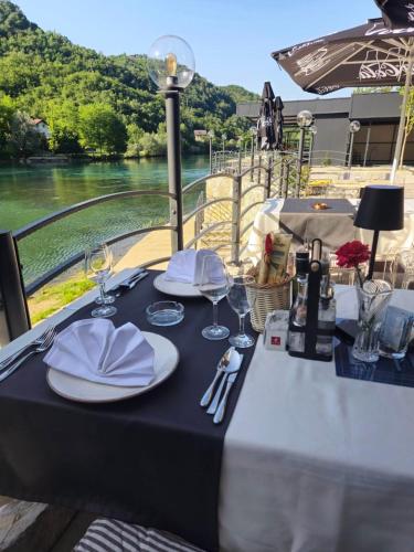 Restoran, Hotel Luna Bihać (Hotel Luna Bihac) in Bihac