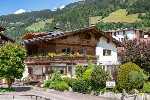Apartment Martina in Ramsau im Zillertal, Österreich