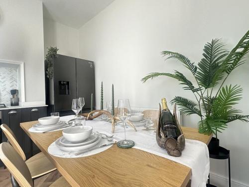Stylish Highland-Theme 2BR Sefton Park near Ingram Thai Restaurant & Bar