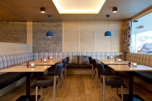 Hotel Walserstube – Warth, KS