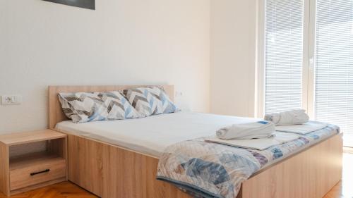 Taz Apartments in Peshtani