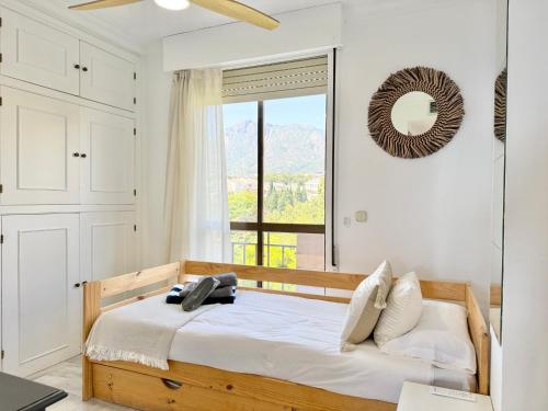 El Faro, Center Marbella Beachfront - EaW Homes - Tap to explore photos
