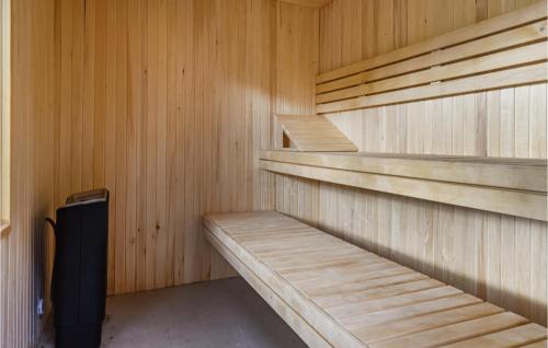 กิจกรรม, Amazing Home In Borås With Wifi (Amazing Home In Boras With Wifi) in ใจกลางเมืองบูโรส