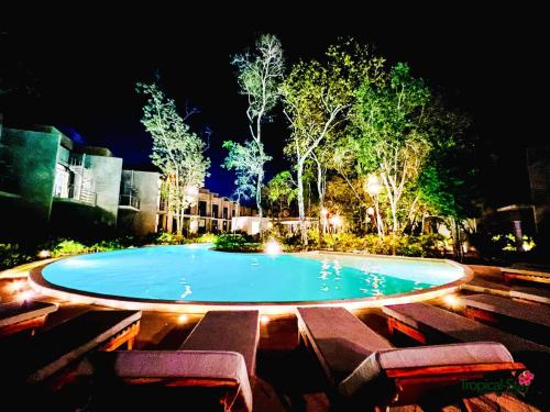 Two-Bedroom Apartment with Private Pool image 10