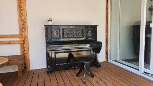 Instalações, Ziediņi (Ziedini) in Auciems