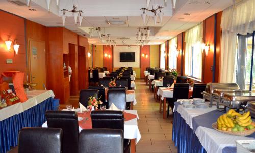 Hotel Veritas - image 3