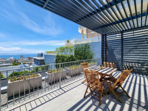 Amazing Condo with Pool Fresnaye - image 2