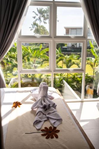 Sunny Canggu 2 BR Private Pool Villa By Bali Bliss Properties, Tumbak Bayuh