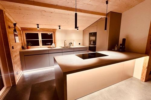 Luxury family Chalet with extraordinary Mountain views in 特林-迪格