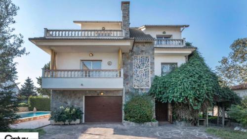 casa en Palau gîte à louer La Salut