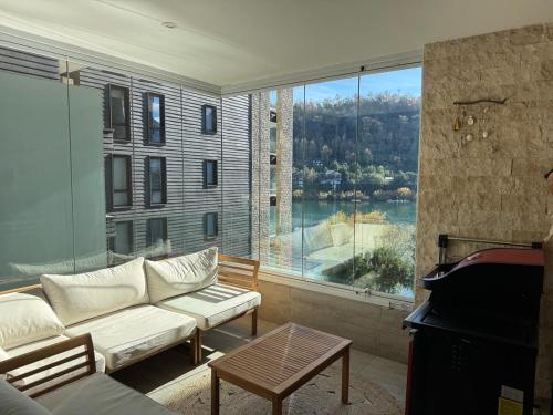 Apartamento Frente al Lago - Parque Pinares