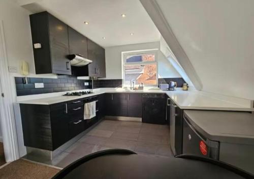 2 bedroom Flat in Camden - Swiss Cottage