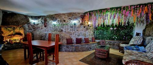 Ideal Villa in Vila Nova de Famalicão with Private Pool (Ideal Villa in Vila Nova de Famalicao with Private Pool) in โอลิเวย์รา