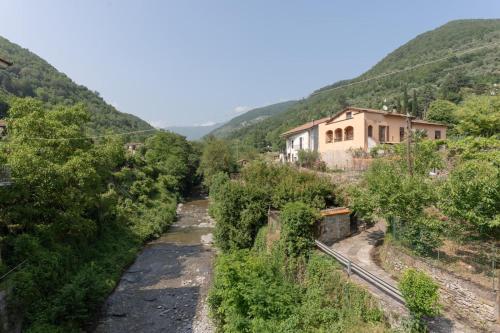 Vaade, La Prebeluna da Ceve in Pieve Di Teco