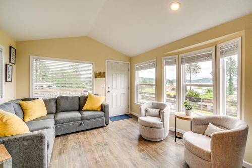 11 Mi to Port Townsend Ferry Cottage with View!