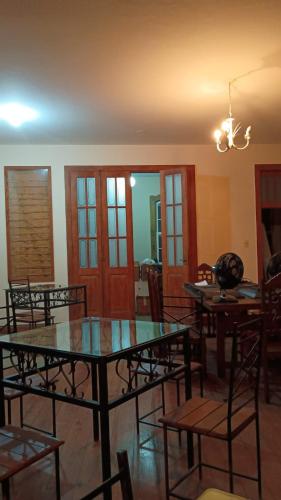 CASA RAIZ cama café e prosa (CASA RAIZ cama cafe e prosa) in ใจกลางเมืองโอว์โร เปรโต