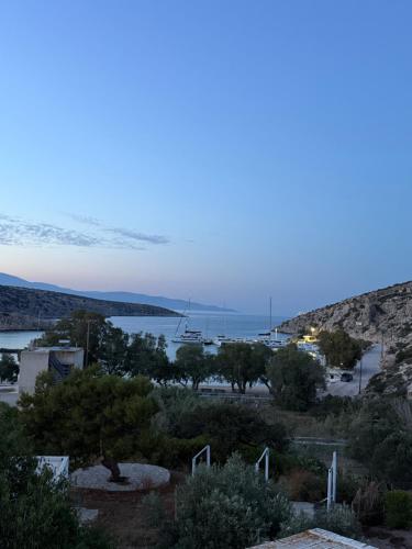ARAΖΩ villa - irakleia in Ag. Georgios (Irakleia)