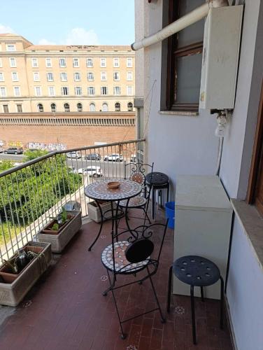 Suite Laterani 3 bedrooms with parking, Rom (Foto 3)