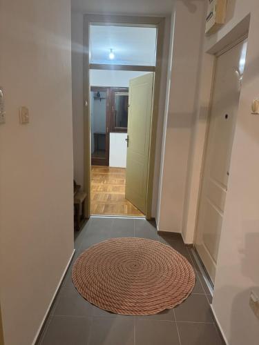 Peace in the heart of downtown in Center