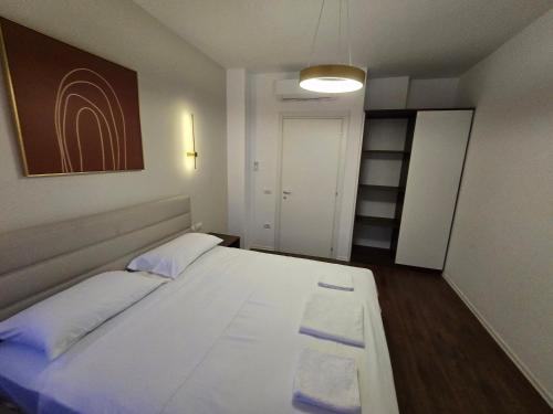 Urban Oasis Apartments, Tirana (photo 7)