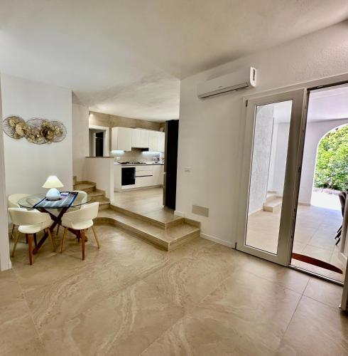 Villa Beachfront Marina in Санта Маргарита ди Пула
