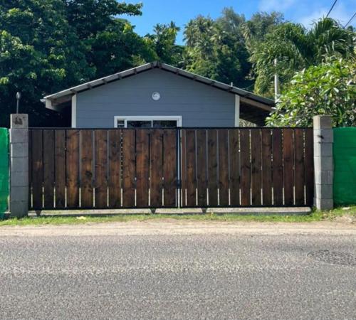 Vahinui lodge in Bora Bora Island