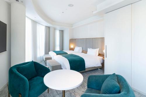 Twin Room with Bath