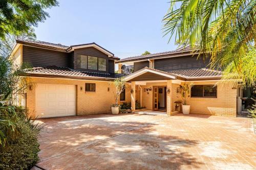 Kookaburra Retreat in Berowra