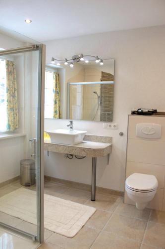 Apartment image 6