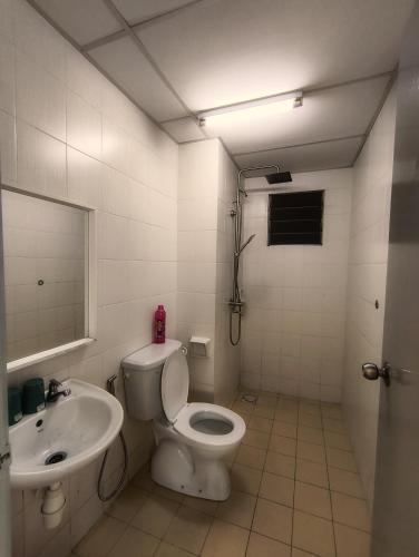 Angsana Raintree Batu Caves 3Bedroom 2Bathroom - image 12