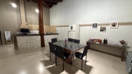 Nova Mutum casa com piscina in Nova Mutum