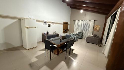 Nova Mutum casa com piscina in Nova Mutum