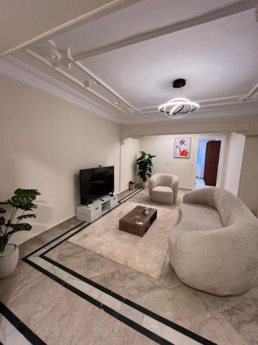 Zamalek by the nile 2BR