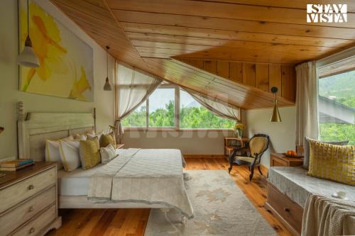 StayVista at Mayflower Aramgarh in Raison