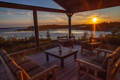 ระเบียง/ชานเรือน, Pourvoirie La Corneille in ฮาฟเร-เซนต์-เพียร์ (ควิเบก)