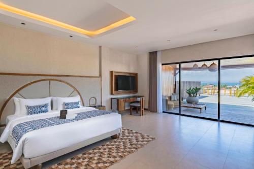 room detail thumbnail 2