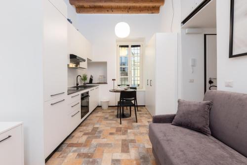 Città Alta Home - 5min from BGY Airport-AC-WiFi, Bergamo (photo 5)