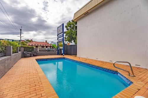 Swimming pool, Comfort Inn Dubbo City in Dubbo