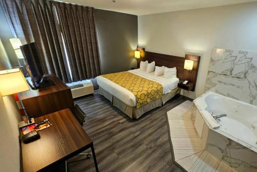 Baymont by Wyndham Chicago/Calumet City - image 2