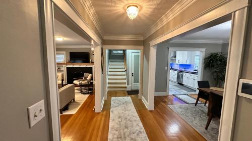Aurora Premier Properties LLC, Kansas City (Foto 6)