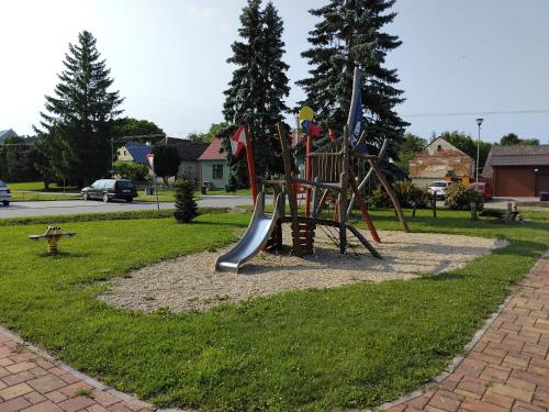 Chalupa Podolí u Bouzova (Chalupa Podoli u Bouzova) in Bouzov