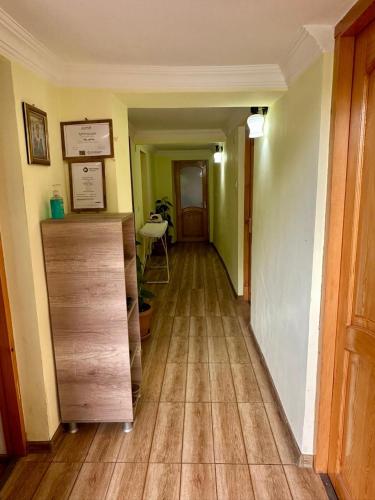 Nunu's Guesthouse in 茨卡爾圖博