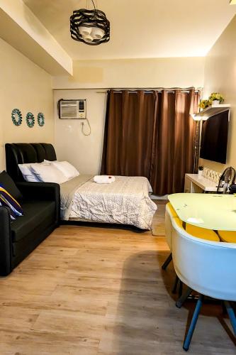 Vinia Studio for 3Pax, Manila
