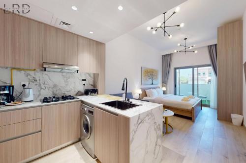 Brand New and Modern Studio Apartment, Dubai (foto 2)