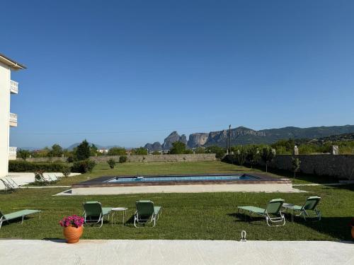 Spilaio at Meteora, Kalambaka (foto 5)