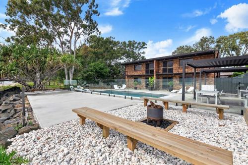 Salt & Stone Villa on the beach - Villa 4, Burrum Heads (foto 5)